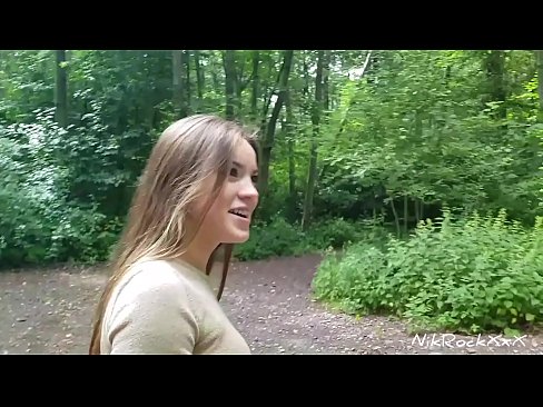 ❤️ На Евелина и предложив да се заебеме на јавно место! Таа рече да. Потоа ја заебав во газот и и свршив во уста. Потоа се налути. ☑ Прекрасно порно кај нас ️❤